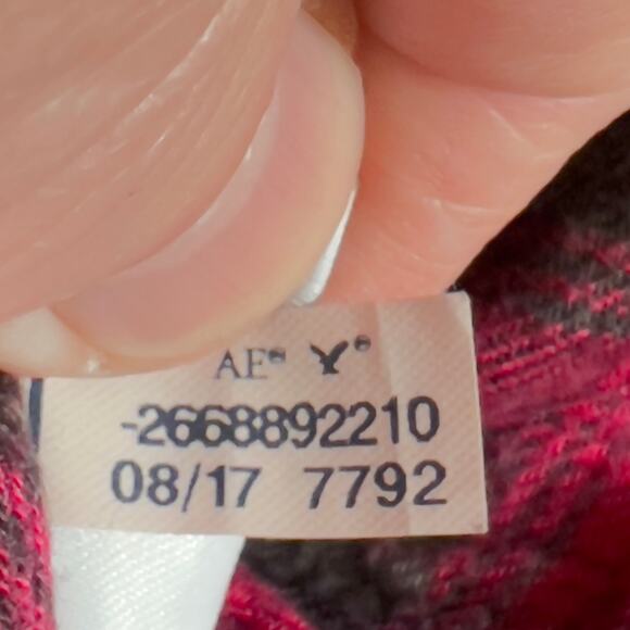 American Eagle Outfitters Button Flannel Shirt Woman S Boyfriend Fit Pink Black - Picture 4 of 15